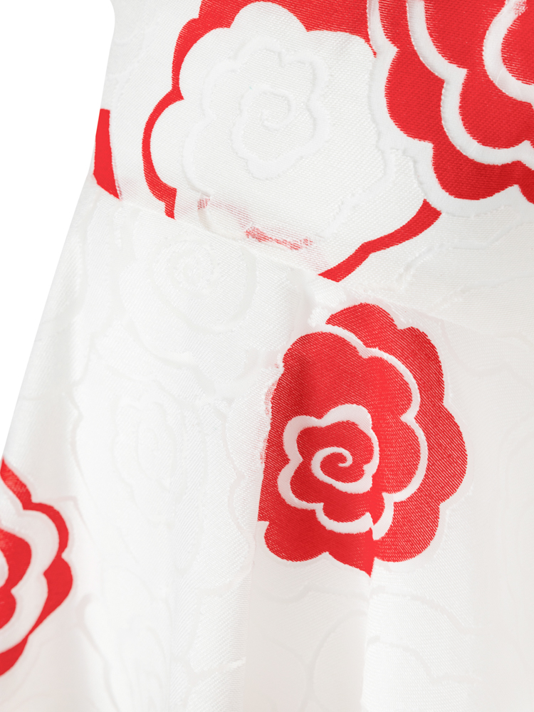 Φόρεμα λευκό με κόκκινα τριαντάφυλλα
